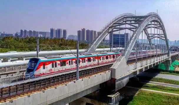 西安北站离咸阳有多少公里「"我和我的祖国"西安国际机场城际列车开通