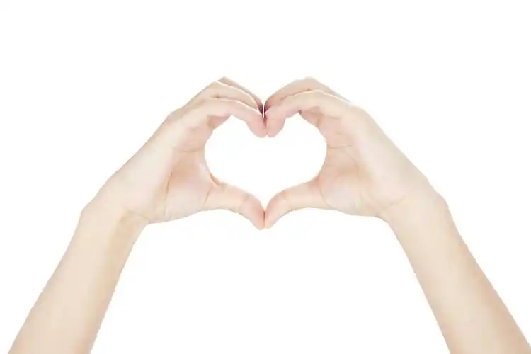 白底手势比心心形爱心人物手势双手比心