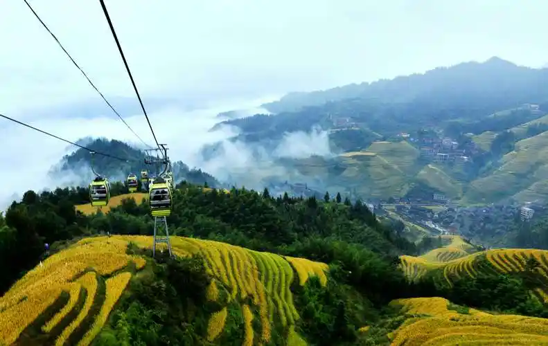 挂在天边最美的风景—广西龙胜县龙脊金坑大寨梯田