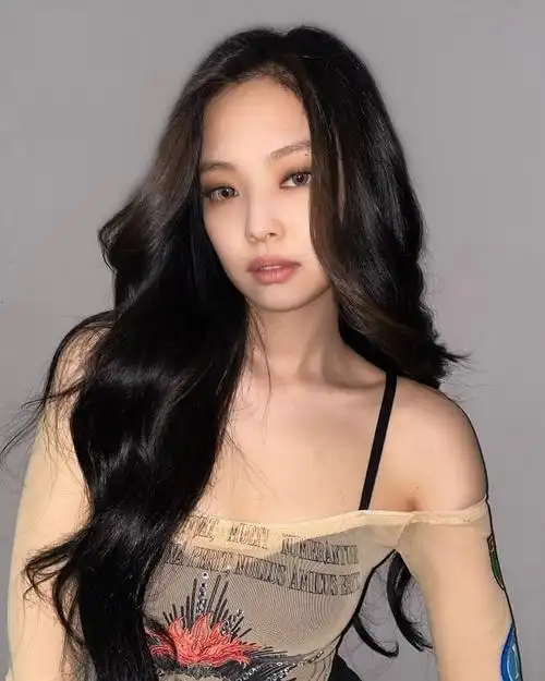 jennie 吊带合集