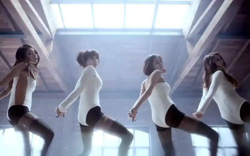 【stellar】提线★木偶 韩女团热舞超高清 mv marionette (1080p)