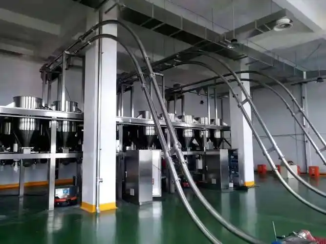 石灰粉管链输送机结构简单合理广泛应用于物料的输送中