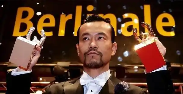 原来他们居然是亲生父子我不会是最后一个知道的吧