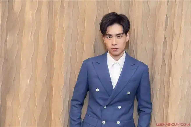 胡一天12.28内裤事件 胡一天小美好激凸照曝光真污 - 明星 - 唯美村