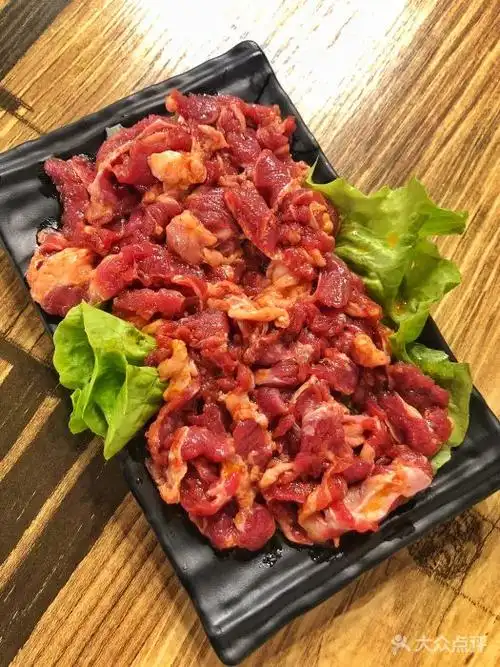 燚青春东北泥炉烤肉(东园店)秘制牛肋条图片 - 第5张