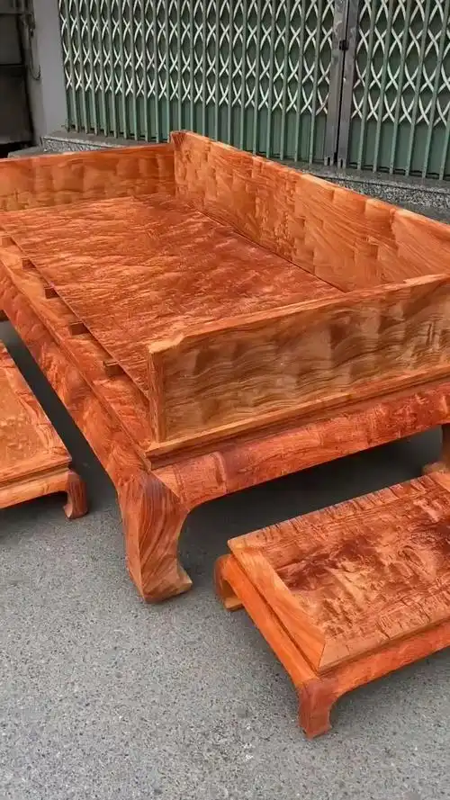 缅甸花梨大果紫檀虎皮纹罗汉床三件套三围独板