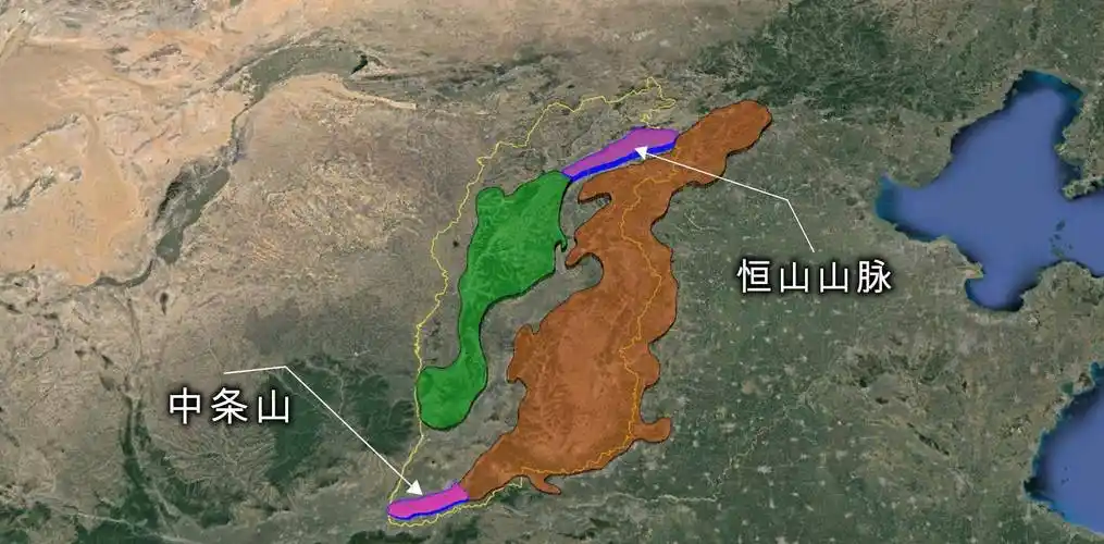 两山夹一川,河流走中间,东部太行山与西部的吕梁山分别围在左右,而