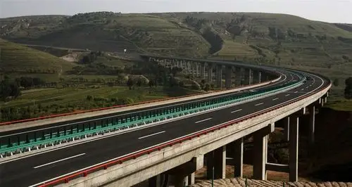 榆林基础设施建设"加速度" 拉动城市跨越发展大引擎