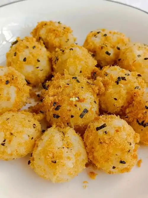 简易肉松饭团97~宝贝一口一个吃的真香!