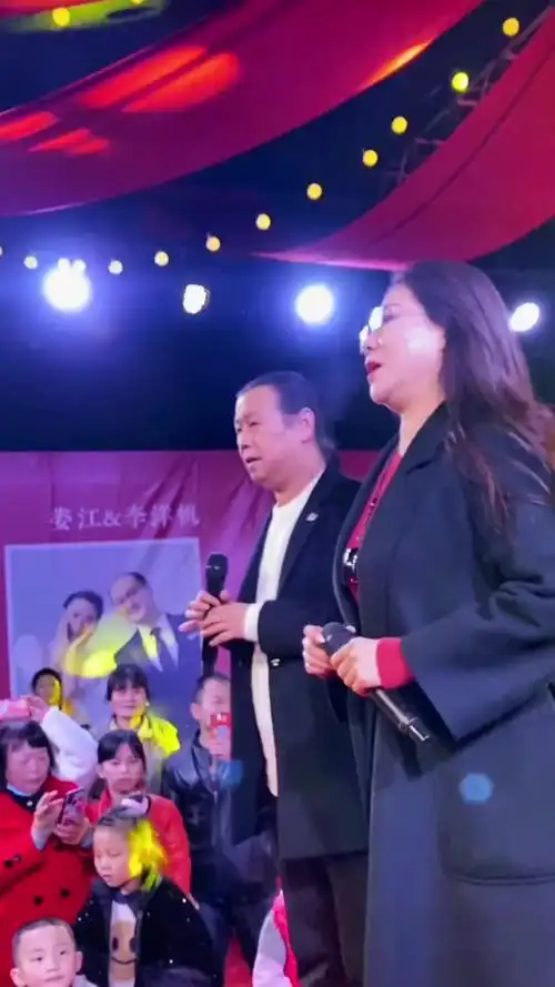 付飞社陕西云飞演艺韩雪真情演绎百听不厌歌曲入情入心又入骨支持