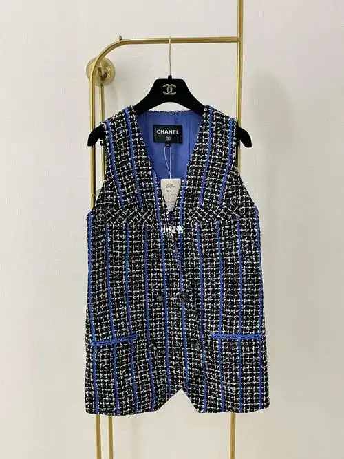 99新#chanel  #外套  #香奈儿  #香奈儿蓝色编织马甲外套#香奈儿马甲