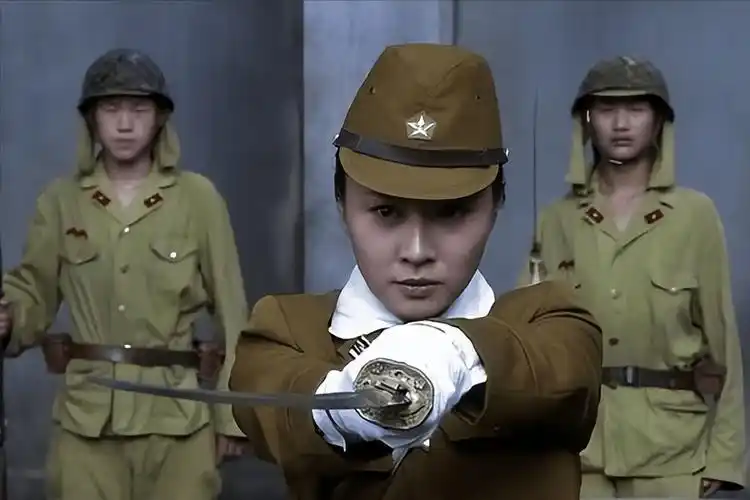 日本鬼子中有女兵吗?_士兵_军衔_大佐