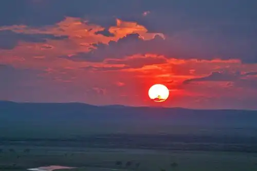 日落山上看落日