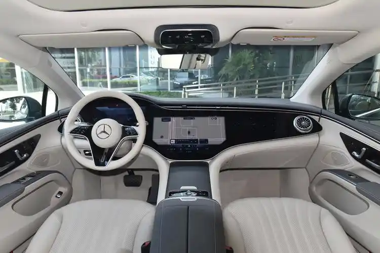 2022款 奔驰eqs eqs 450  豪华版内饰