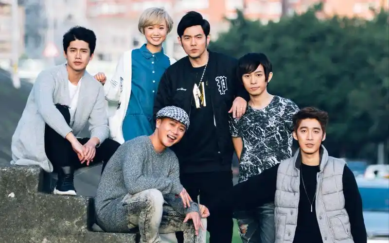 活动  (翻唱)南拳妈妈-再见小时候