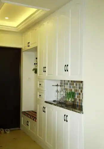 储物柜门进门玄关鞋柜壁柜进门鞋柜马赛克背景墙鞋柜三居过道吊顶地