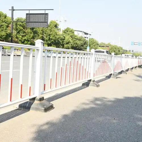 庆元县久护现货供应人行道市政隔离护栏