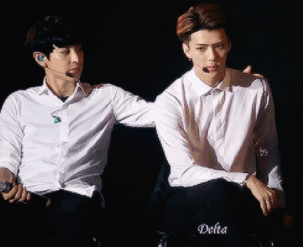 朴灿烈gif美男gif拍肩gif比划gif