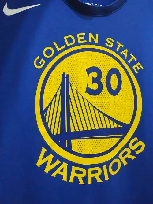 请问库里30号的t恤面料怎样啊白的蓝的给个近照图最近想入手了来知乎