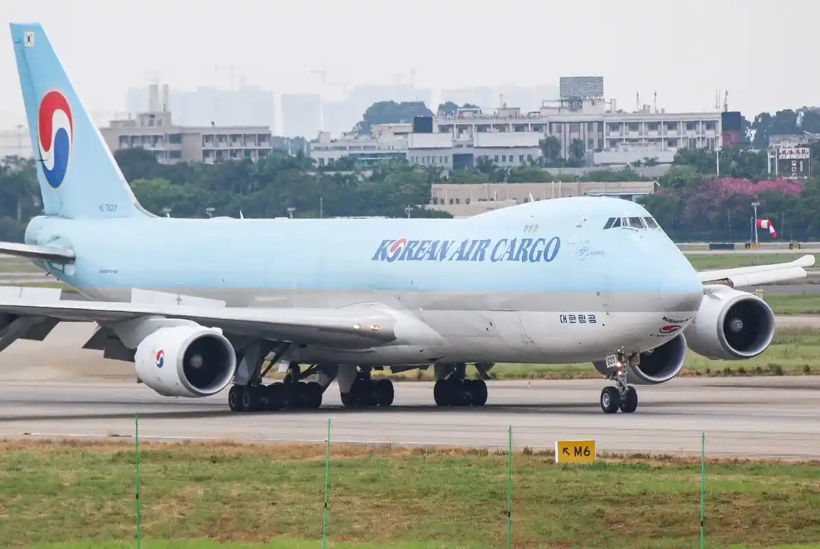 boeing747-8f和747-400f纯货机 可以装10 - 抖音