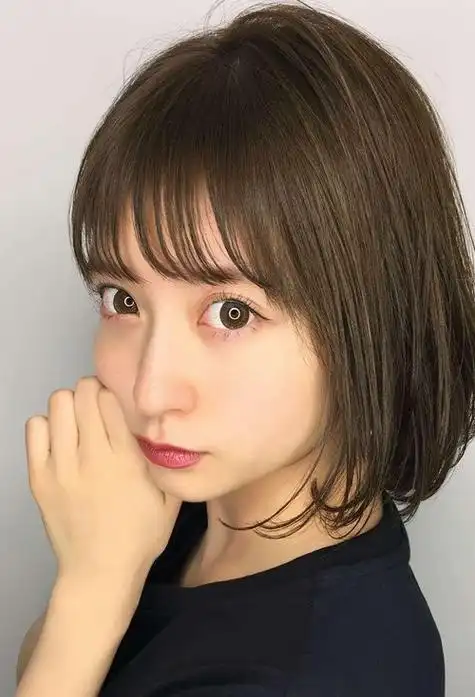 脖子短女生适合剪的发型 瘦脸更显气质的短发图片