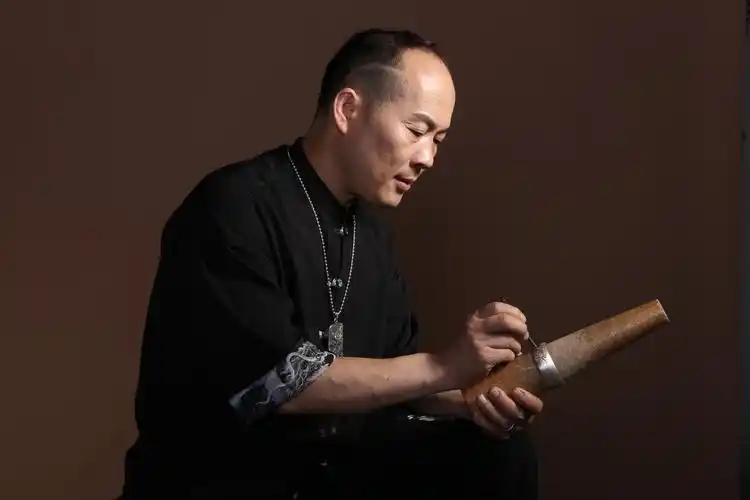 匠铸工艺师王礼良:与银结缘20年的银匠