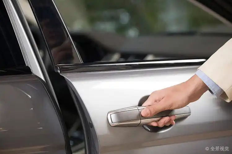 车门_把手_特写_男性_手_打开_图片大全—全景创意图库(quanjing.