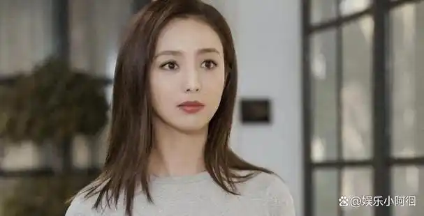 事实证明,40岁"离婚不分家"的佟丽娅,才是真正的人间清醒