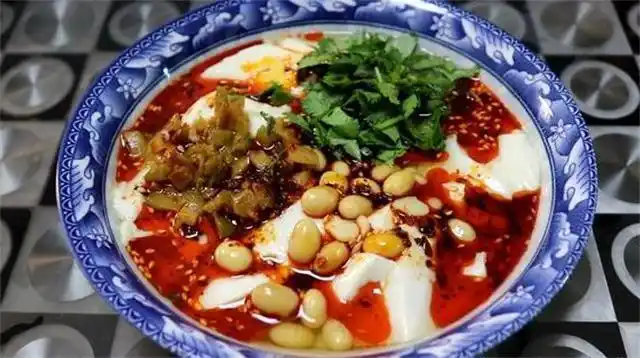 教你在家做豆腐脑口感嫩滑柔软一做一大盆学会不用出去吃