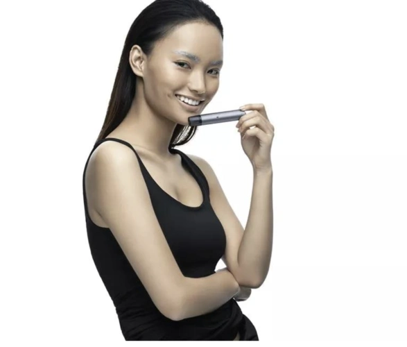 relx悦刻campaign | 如何介绍一支有颜有料的电子烟 | 广告门