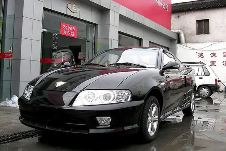 美人豹吉利汽车跑车