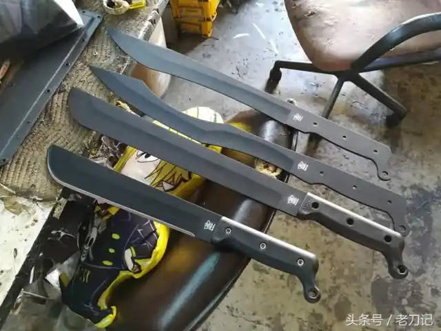 霸气外露的战术野营刀,开山之路就此平坦.