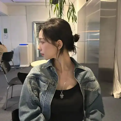 柳智敏精致人偶公主