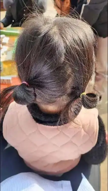 小辫小辫扎起来 #这发型太牛了 #我有两个小揪揪来自她小舅 - 抖音