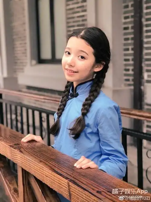 现在的小学生都这么好看的嘛