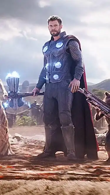 复联3雷神最帅出场!