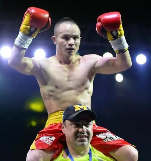 35岁熊朝忠将重启拳王路