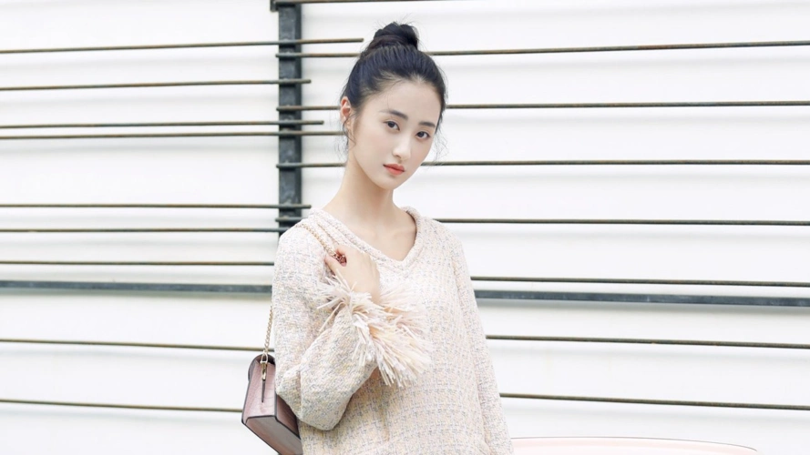 5孙雪宁,1993年8月16日出生代表作品:仙剑客栈,器灵,拜见宫主大人  01