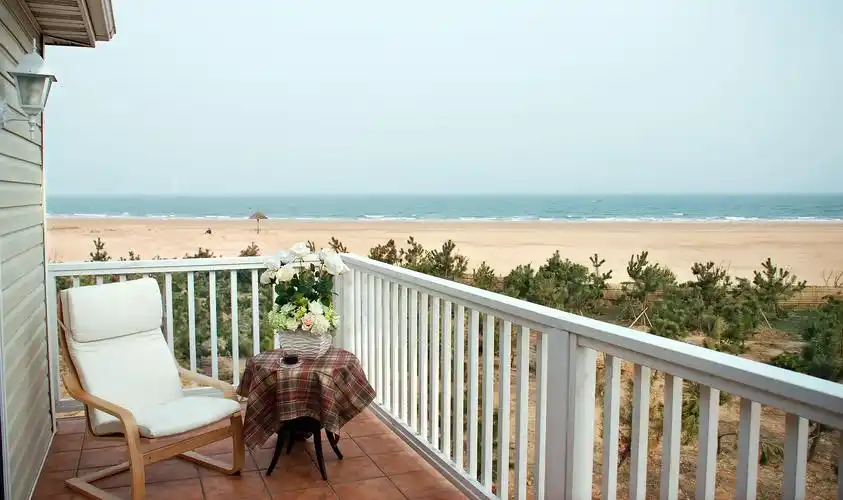 玄易谈风水:主卧带阳台看着美,其实暗藏风水