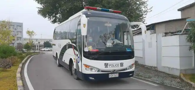 新时代戒毒人民警察,逆行出征!