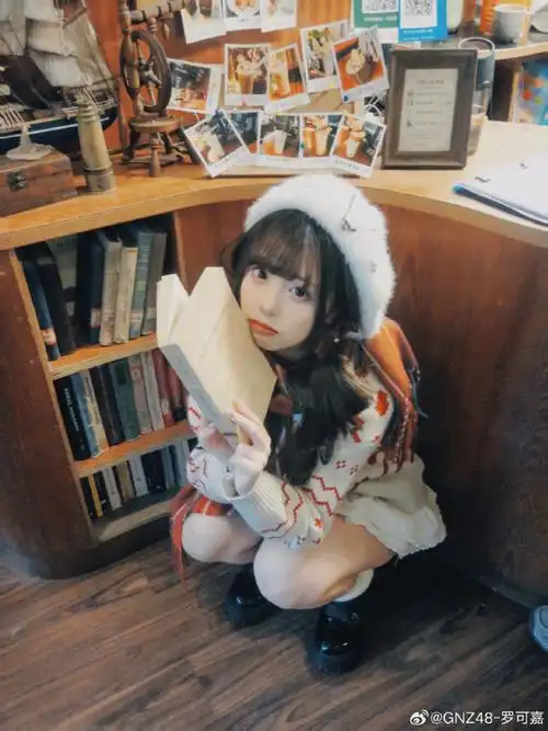 置顶罗可嘉超话  415950 9908 6330353534  64