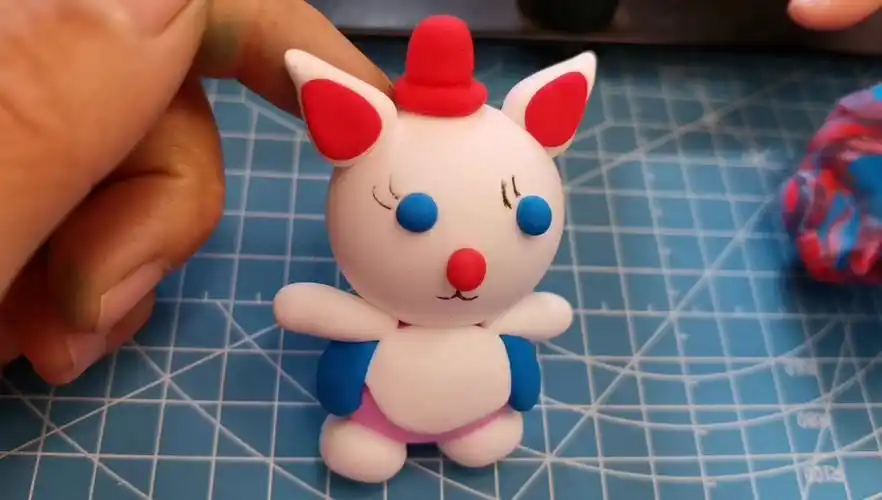简单好做手工粘土橡皮泥小猫一看就会适合亲子互动游戏
