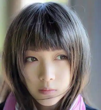 十种最适合国字脸女生的发型(10款适合国字脸女人的发型)插图5