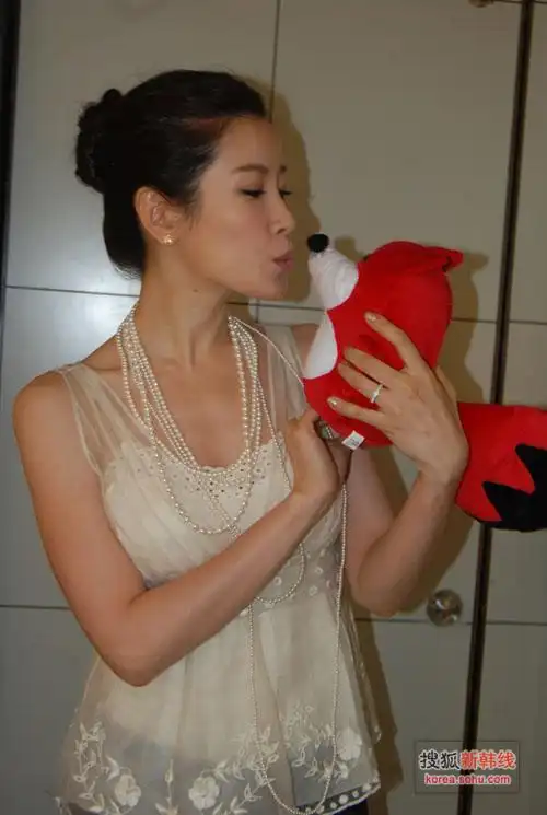 独家专访李泰兰合作艺人众多朴海镇印象最深