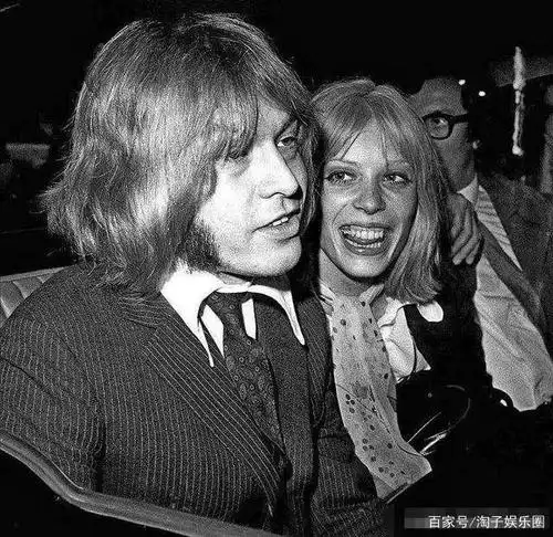 何猷光妻子认识他之前,经历了2任男友变故,可最后还是没逃过一劫