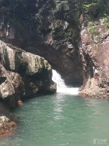 仙居龙潭头溯溪