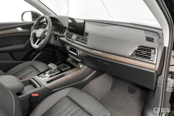 奥迪q5l内饰-后排-双离合-易车