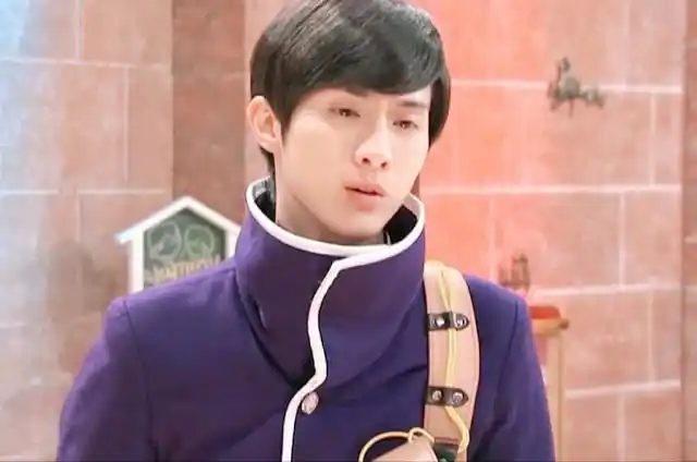 萌学园之奈亚守护之星