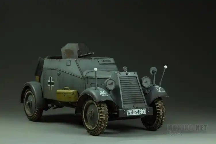 德军adler kfz.13装甲车