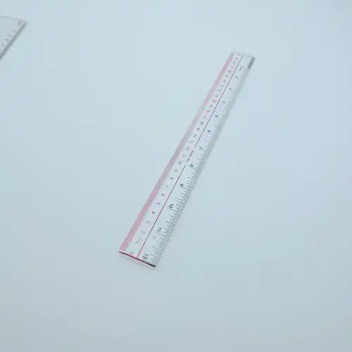 30厘米热销尺子 双色直尺 文具塑料尺 20厘米尺子 30公分直尺-阿里巴